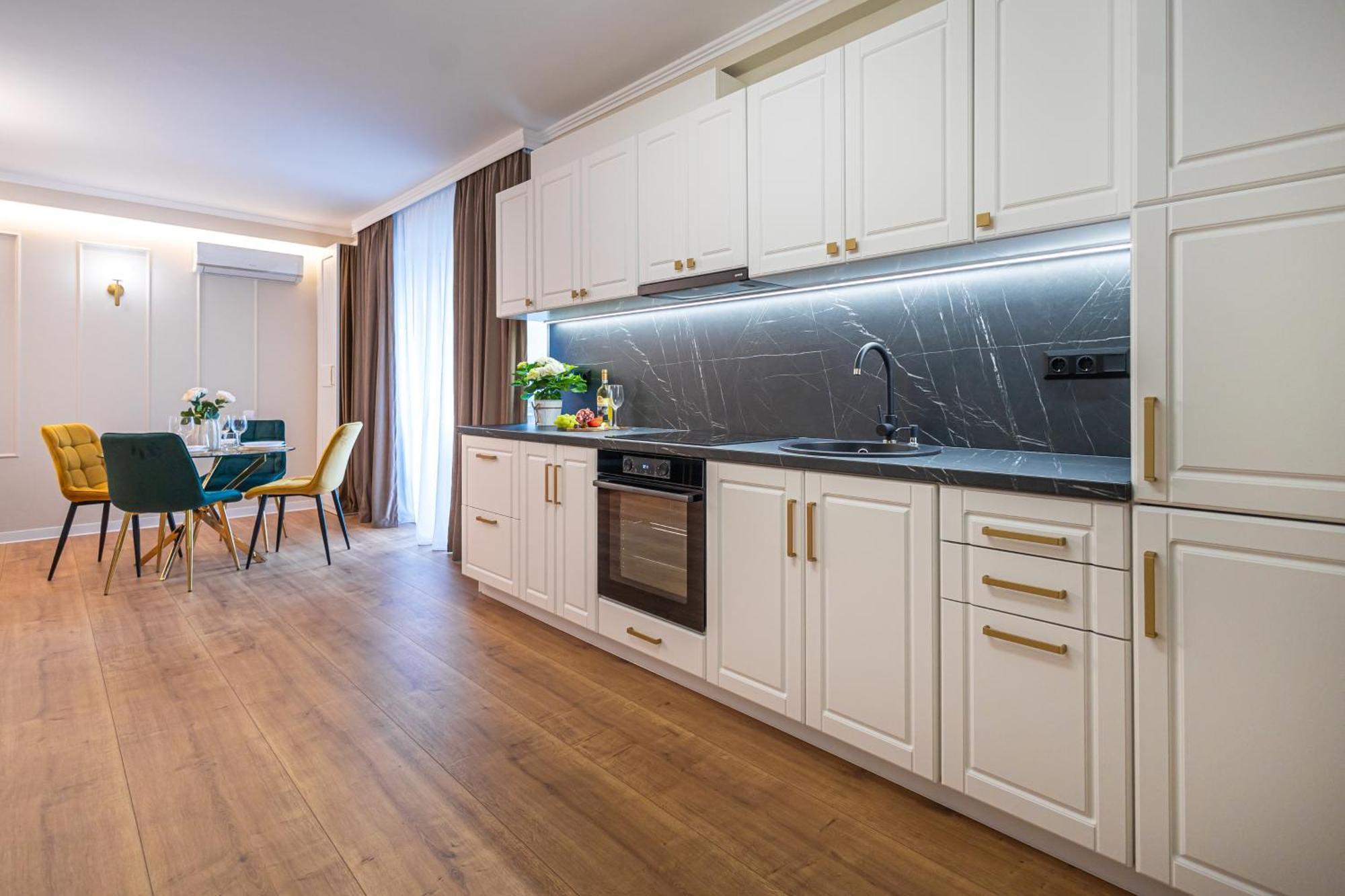 Apartament Azabia Luxury - View *
